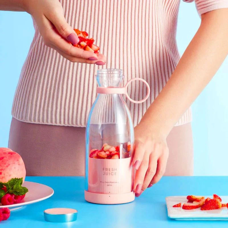 Portable Juicer Bottle 🥤