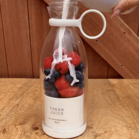 Portable Juicer Bottle 🥤